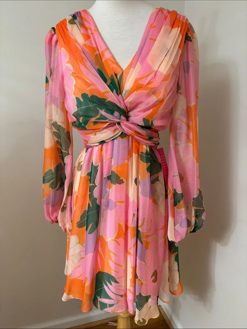 alex marie dresses Size 10 DRESS W Split V Alex Marie Dresses | Alex